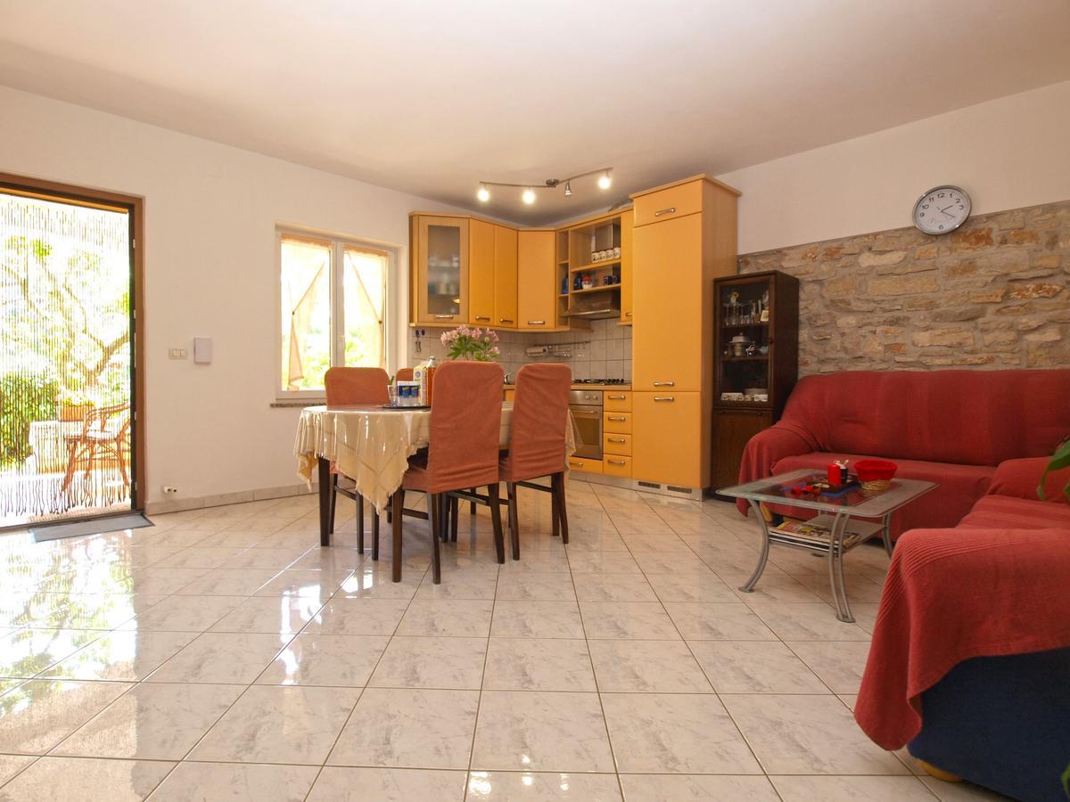 Apartments Vodnjanka 1656 エクステリア 写真